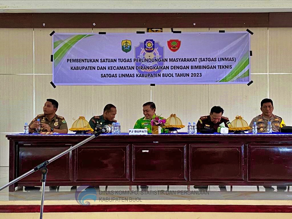 Pj. Bupati Buol Kukuhkan Satgas Linmas Se-Kabupaten Buol