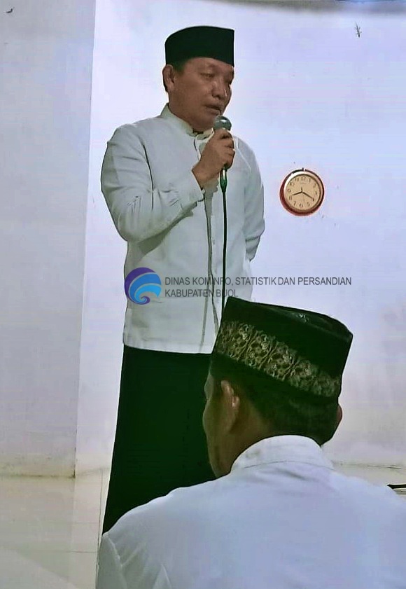 Dalam kesempatan tersebut, Pj Bupati Muchlis menyampaikan permohonan maaf atas segala kesalahan yang mungkin telah terjadi selama kepemimpinannya. "Dalam bulan Ramadan ini, saya menyampaikan permohonan maaf, mungkin ada yang belum bisa saya berikan kepada masyarakat dalam menjalankan amanah sebagai Pj. Bupati. Sambil berjalan, kita sama-sama benahi untuk daerah kita ini," ujarnya.