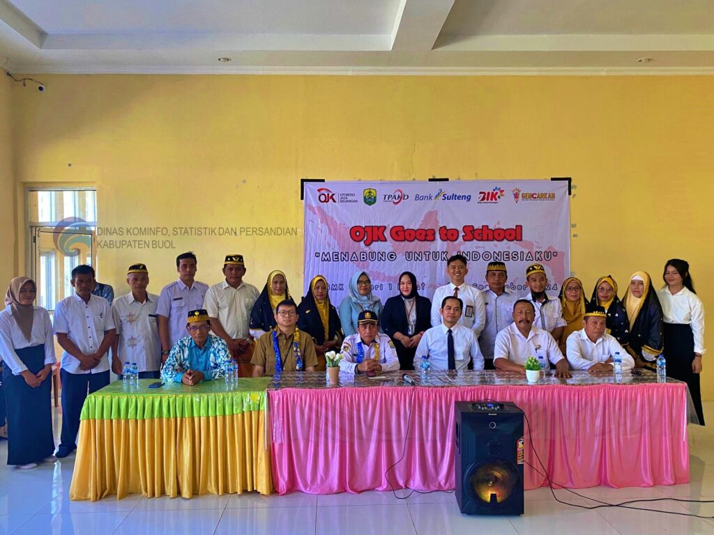 Dalam rangka meningkatkan literasi dan inklusi keuangan di kalangan pelajar Kabupaten Buol, Otoritas Jasa Keuangan (OJK) Provinsi Sulawesi Tengah bersama Pemerintah Daerah Kabupaten Buol dan Bank Pembangunan Sulawesi Tengah menggelar kegiatan "OJK Goes to School" di SMKN 1 Bokat, Kecamatan Bokat, Kabupaten Buol, pada Rabu (11/09/2024).