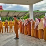 Pj. Sekda Buol Pimpin Apel Pagi di Dinas Kesehatan, Tegaskan Disiplin ASN Kunci Peningkatan Layanan
